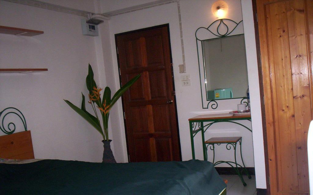 Baankhunmae Apartment Bangkok Zewnętrze zdjęcie