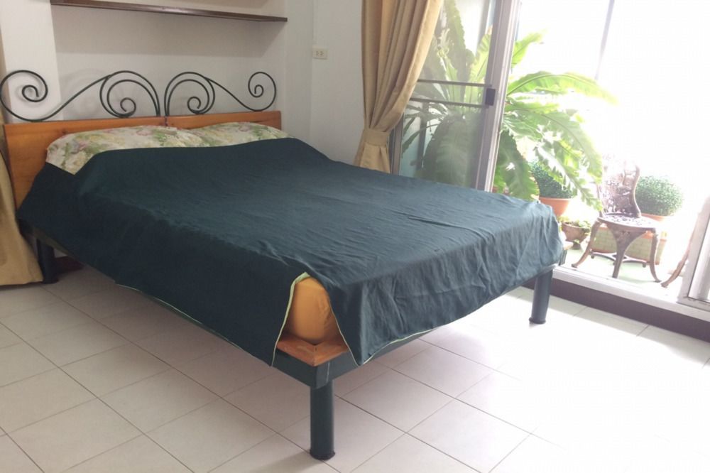 Baankhunmae Apartment Bangkok Zewnętrze zdjęcie