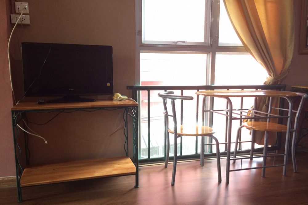 Baankhunmae Apartment Bangkok Zewnętrze zdjęcie